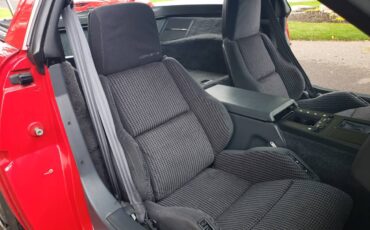 Chevrolet-corvette-1985-red-12