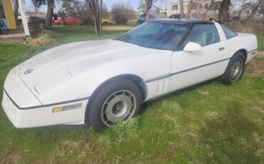 Chevrolet-corvette-1985-red-7