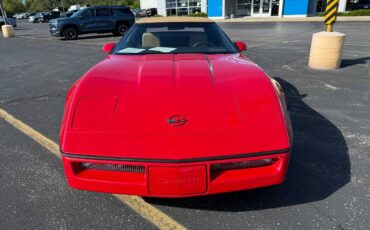 Chevrolet-corvette-1986-red-1