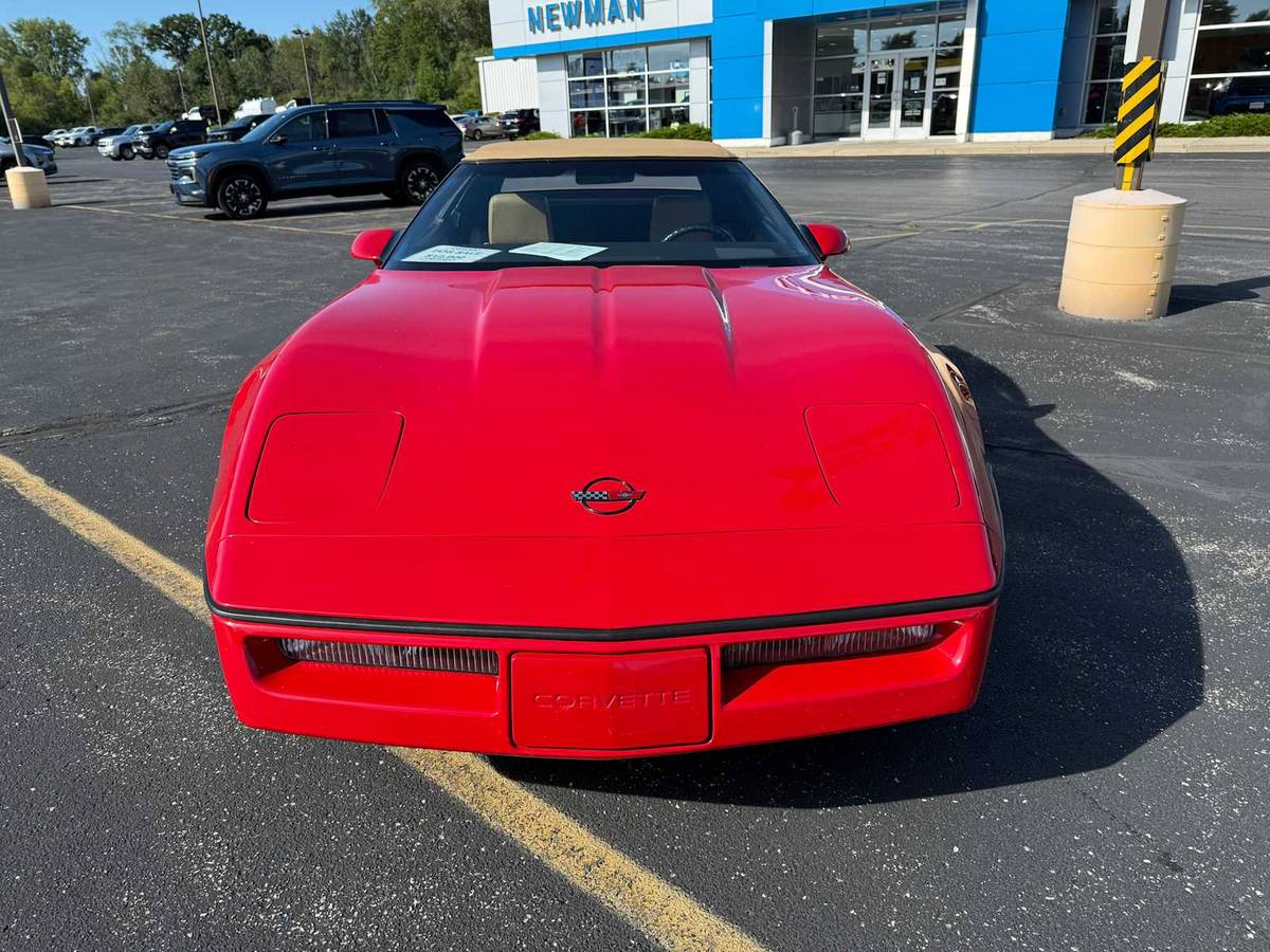 Chevrolet-corvette-1986-red-1