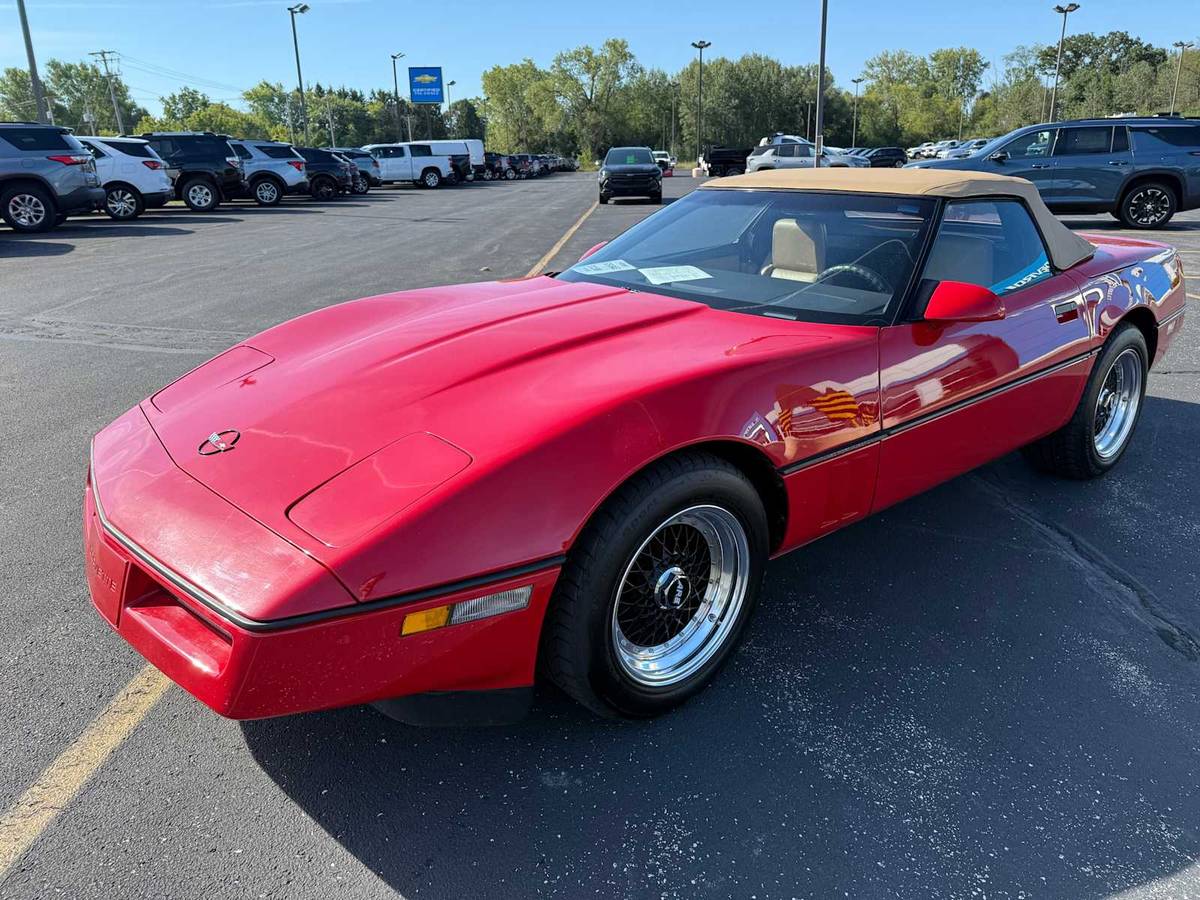 Chevrolet-corvette-1986-red-2