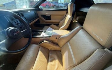 Chevrolet-corvette-1986-red-4