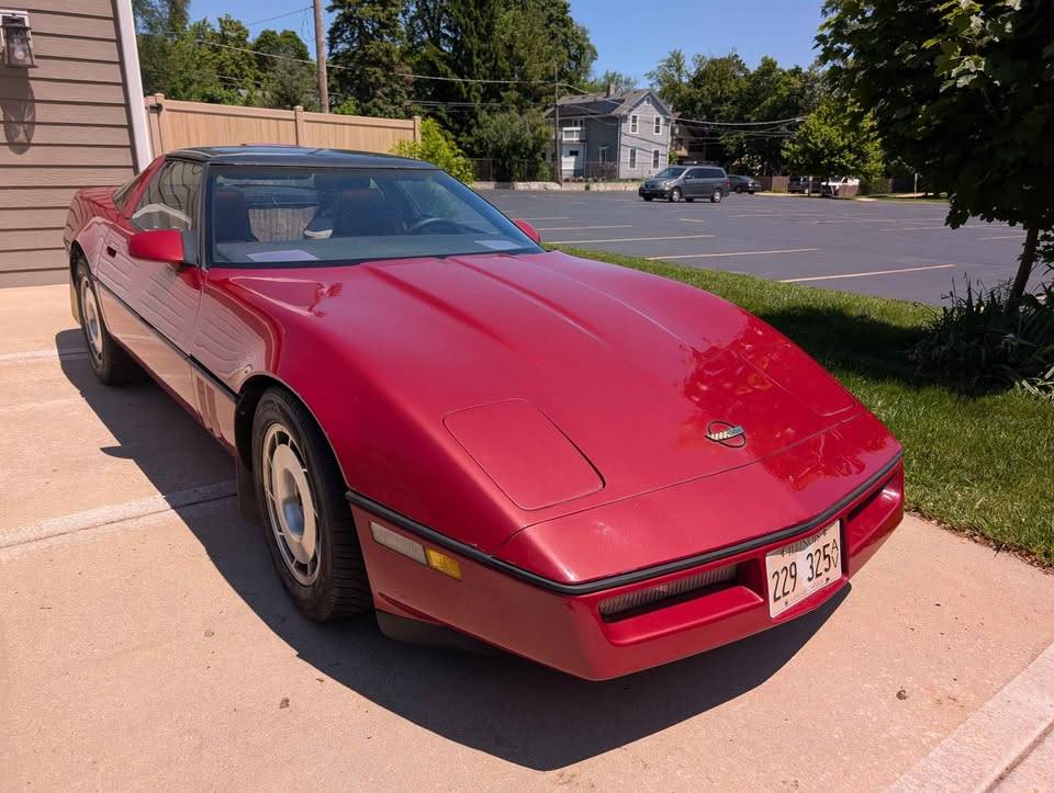 Chevrolet-corvette-1987-8