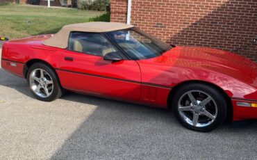 Chevrolet-corvette-1987-red-1
