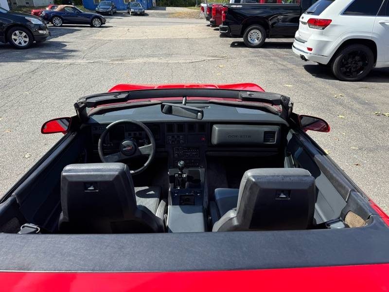 Chevrolet-corvette-1987-red-12
