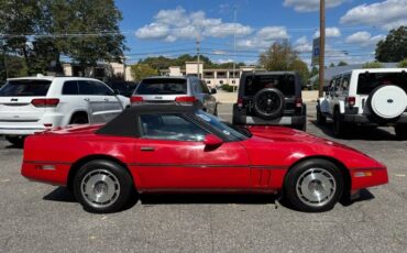 Chevrolet-corvette-1987-red-2