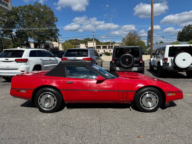 Chevrolet-corvette-1987-red-2