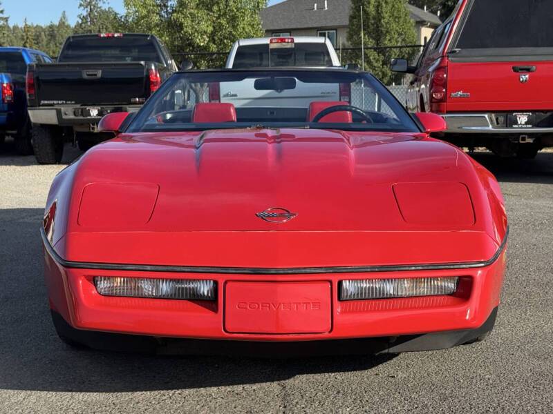 Chevrolet-corvette-1987-red-2