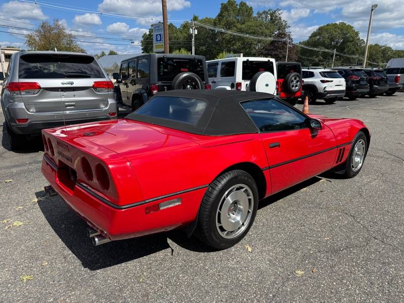 Chevrolet-corvette-1987-red-3