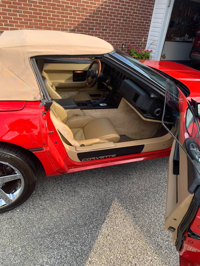 Chevrolet-corvette-1987-red-3
