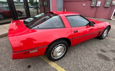 Chevrolet-corvette-1987-red-4