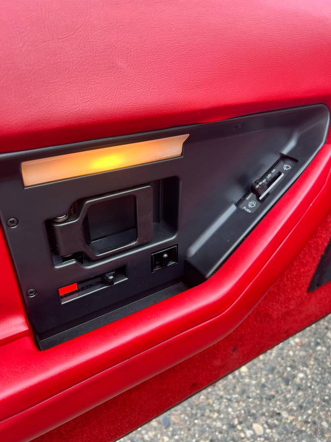 Chevrolet-corvette-1987-red-5