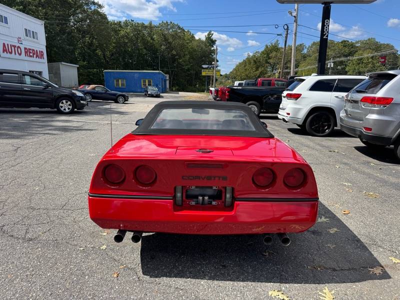Chevrolet-corvette-1987-red-6