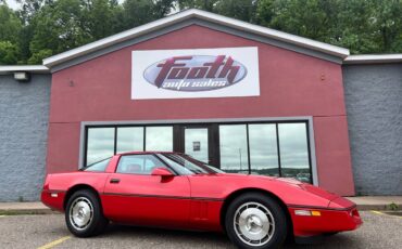 Chevrolet-corvette-1987-red-6