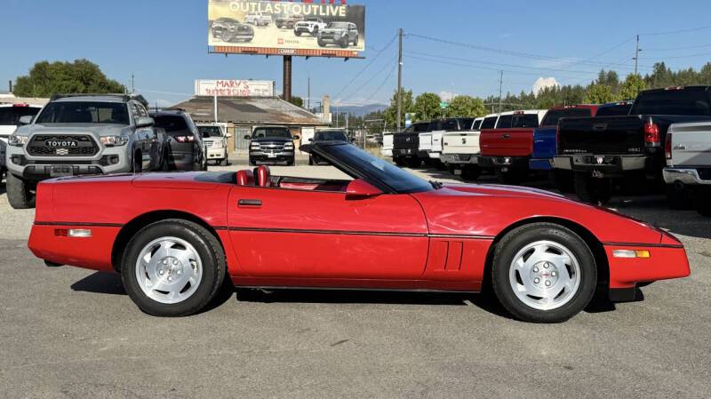 Chevrolet-corvette-1987-red-8