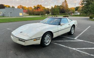 Chevrolet-corvette-1988-white-6