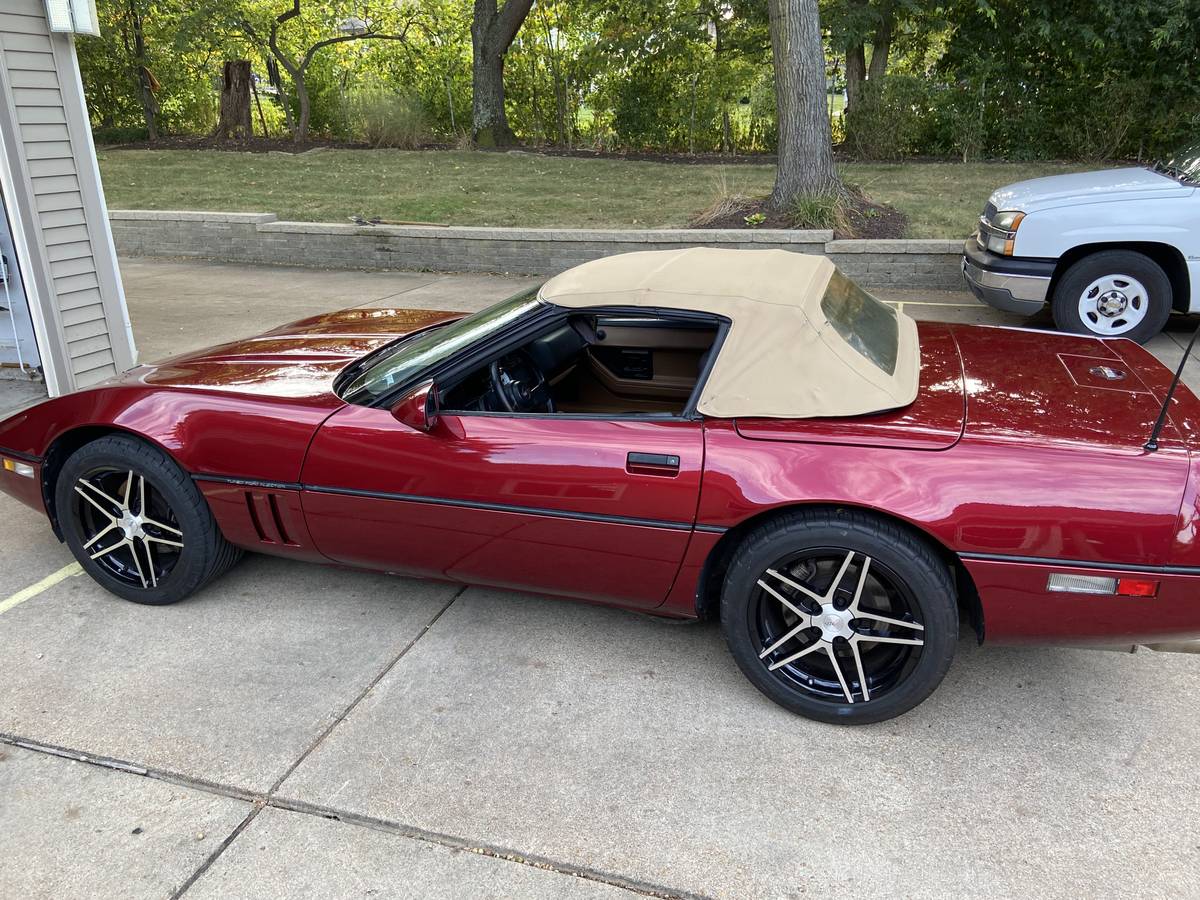Chevrolet-corvette-1989-red-10