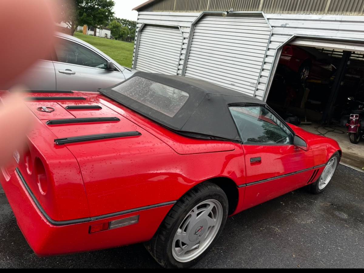 Chevrolet-corvette-1989-red-2