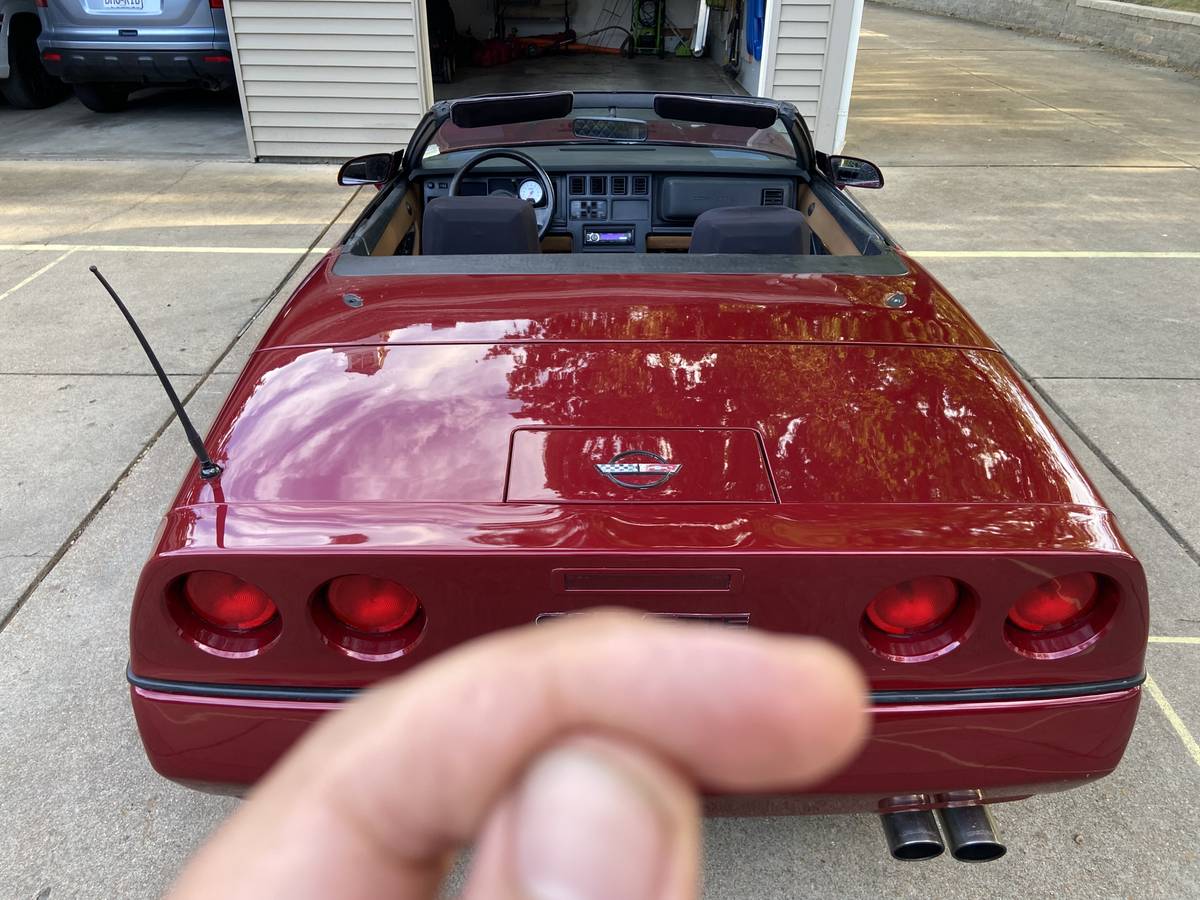 Chevrolet-corvette-1989-red-2