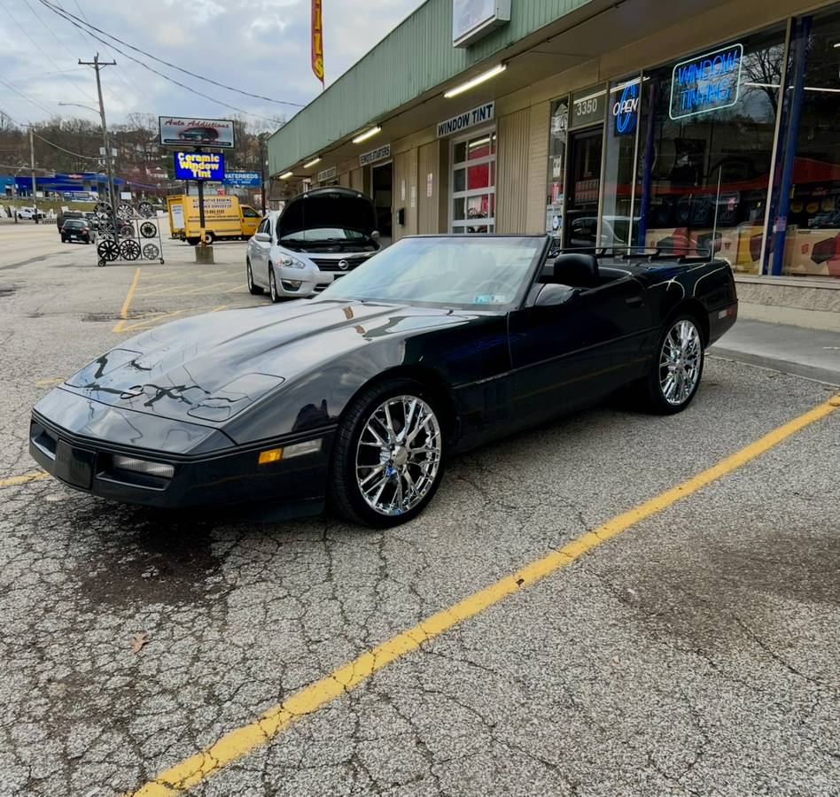 Chevrolet-corvette-1990-black-2