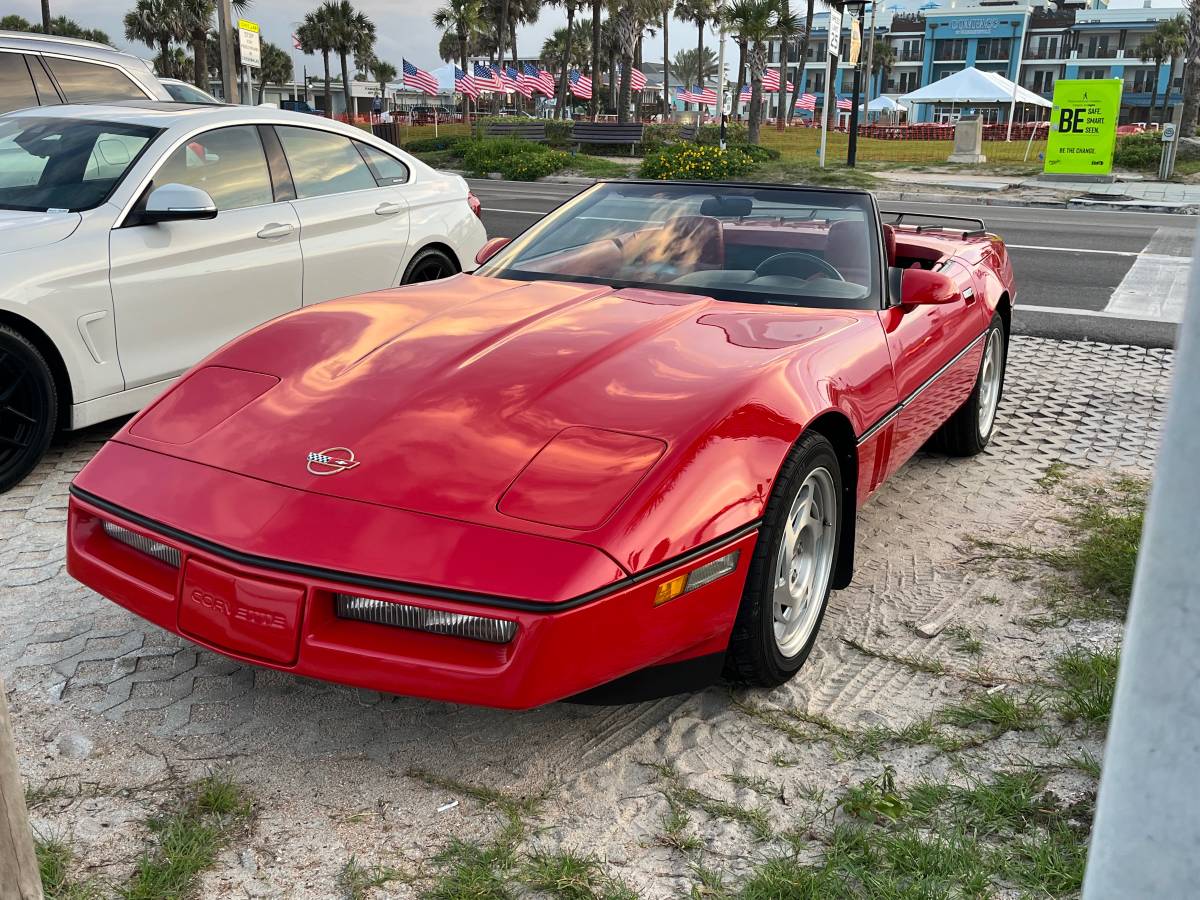 Chevrolet-corvette-1990-red-14