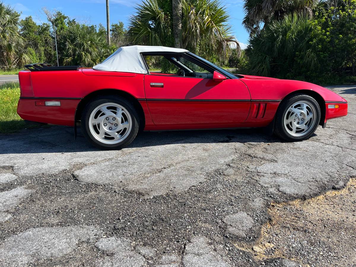 Chevrolet-corvette-1990-red-18