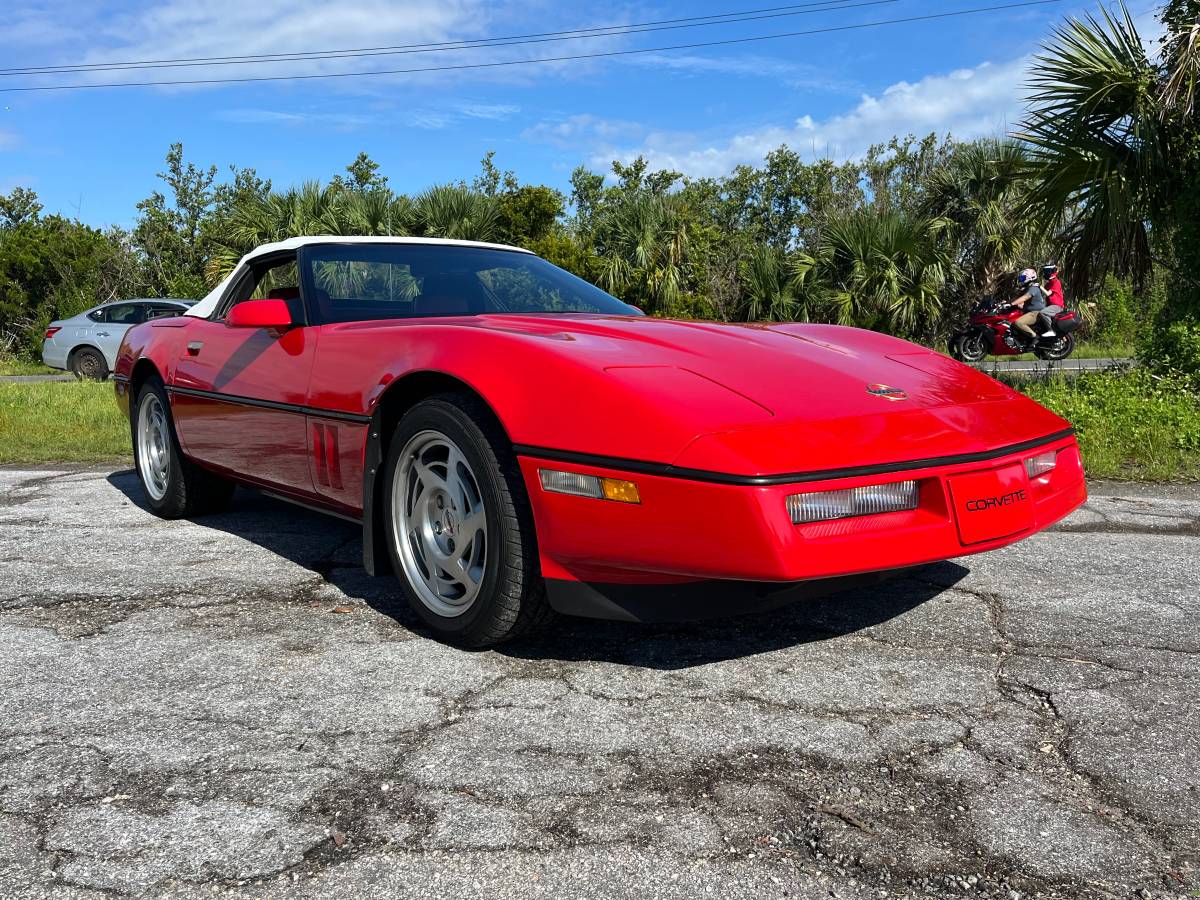 Chevrolet-corvette-1990-red-19