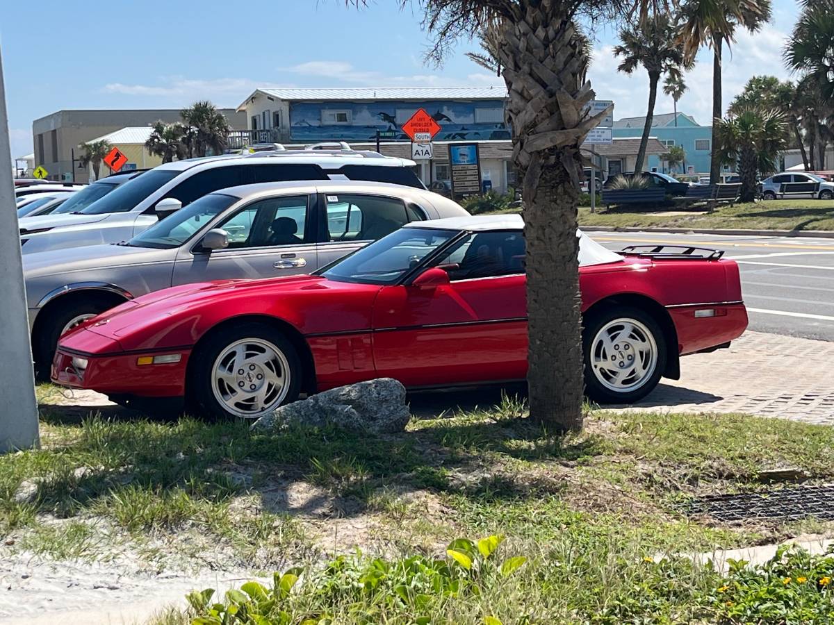 Chevrolet-corvette-1990-red-21