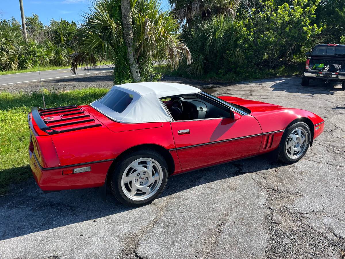 Chevrolet-corvette-1990-red-3