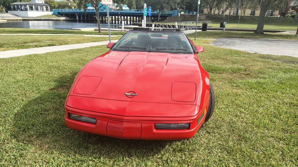 Chevrolet-corvette-1991-1