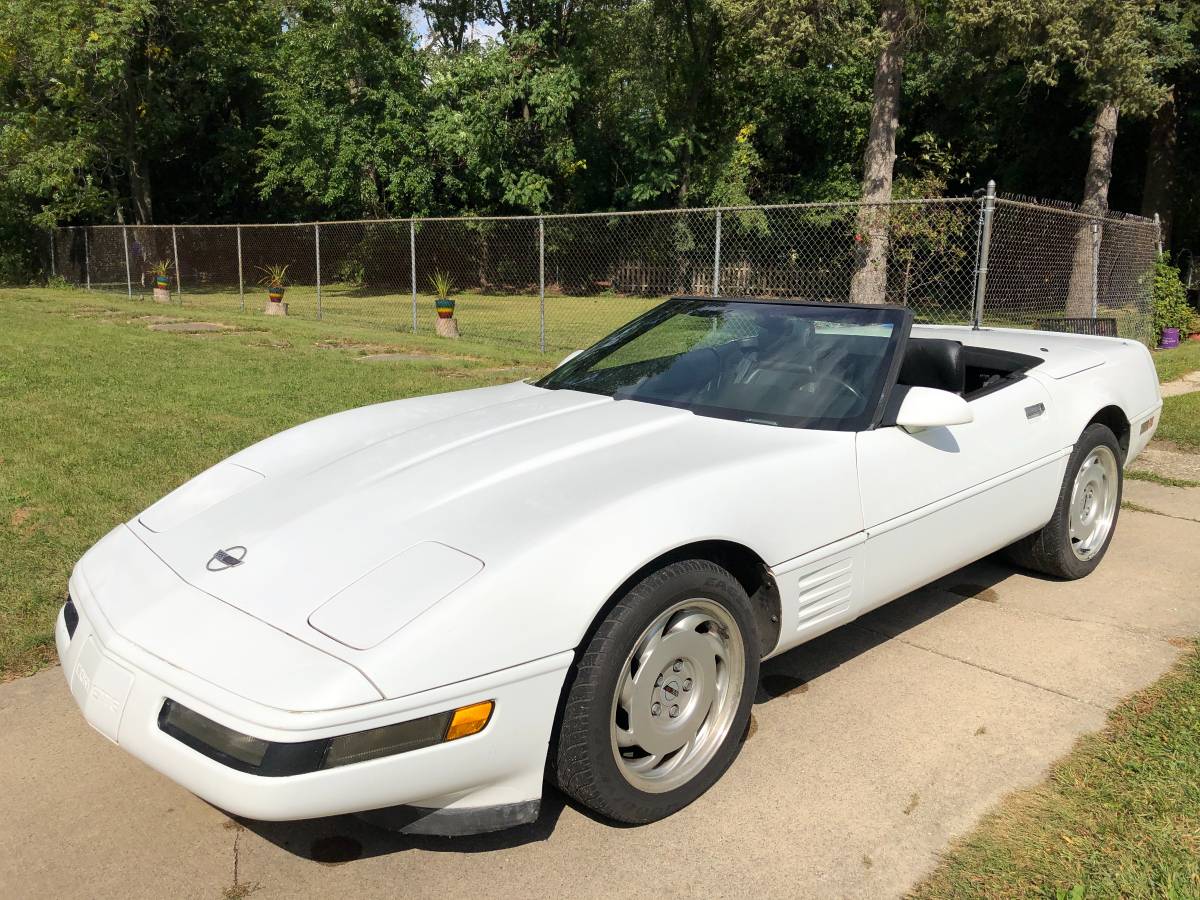 Chevrolet-corvette-1992-3