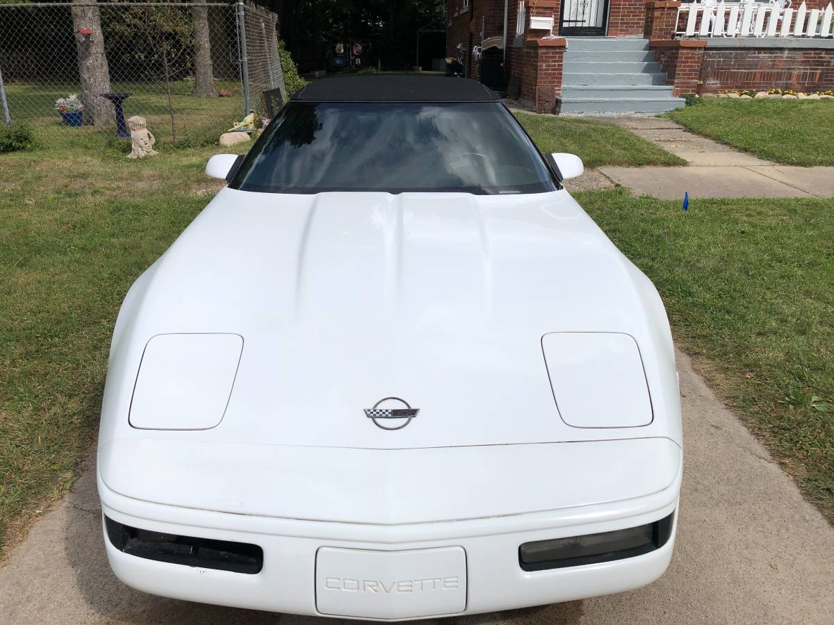 Chevrolet-corvette-1992-5