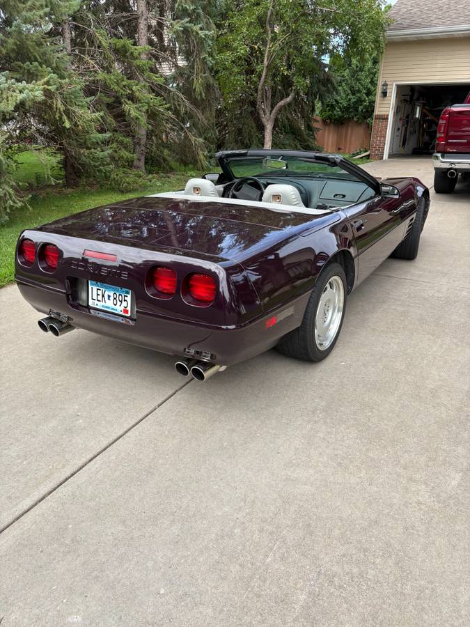 Chevrolet-corvette-1992-5