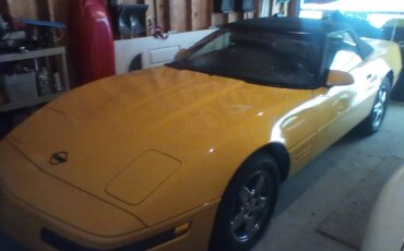 Chevrolet-corvette-1992-yellow-2