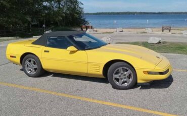 Chevrolet-corvette-1992-yellow-3