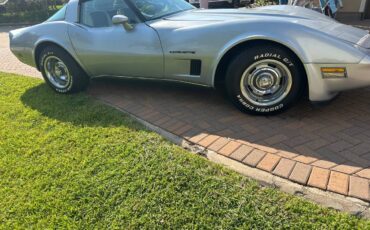 Chevrolet-corvette-1993-2