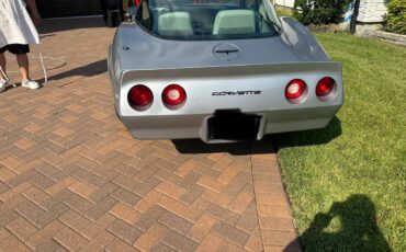 Chevrolet-corvette-1993-3