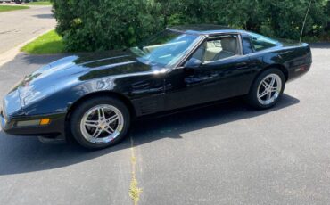 Chevrolet-corvette-1993-black-2
