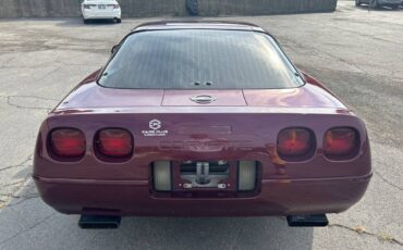 Chevrolet-corvette-1993-red-2
