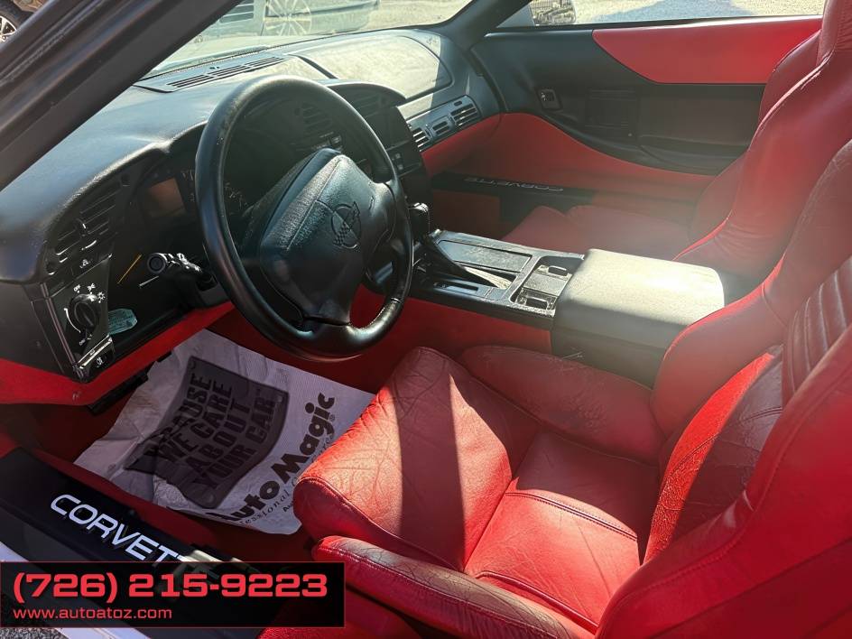 Chevrolet-corvette-1994-8