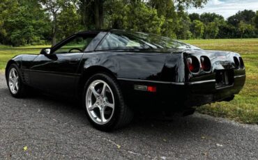 Chevrolet-corvette-1994-9