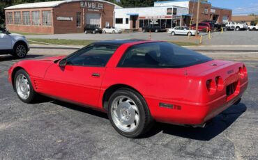 Chevrolet-corvette-1994-red-2