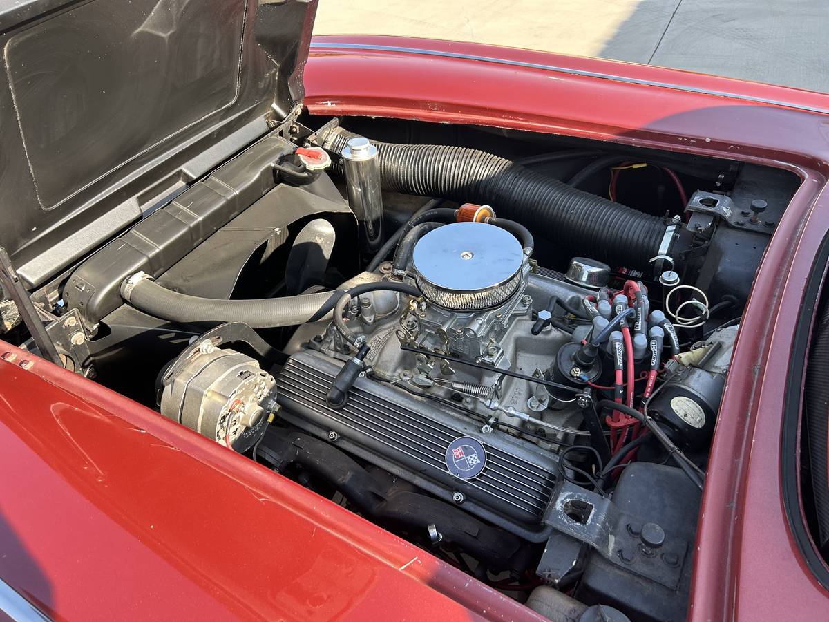 Chevrolet-corvette-1995-10