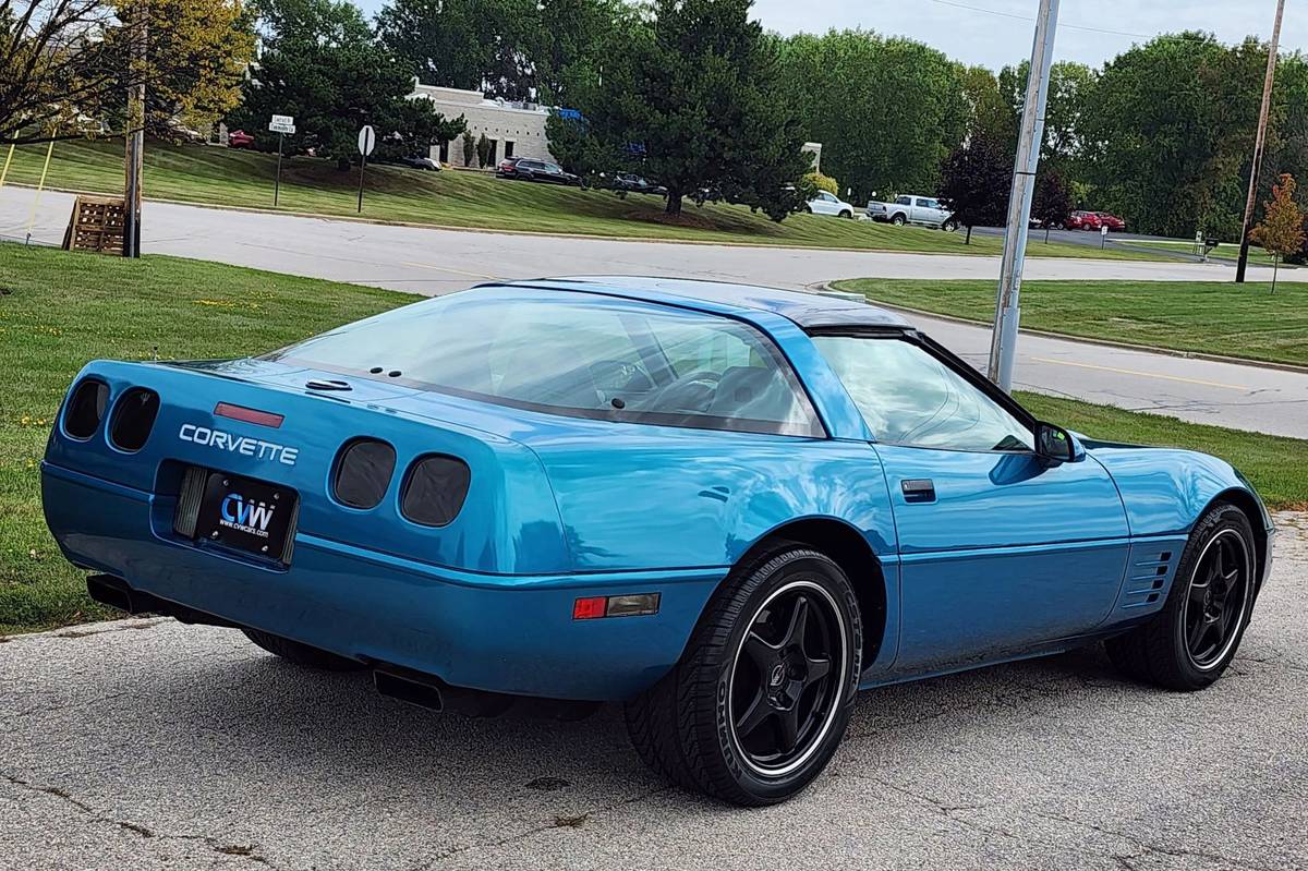 Chevrolet-corvette-amp-convertible-1994-blue-3