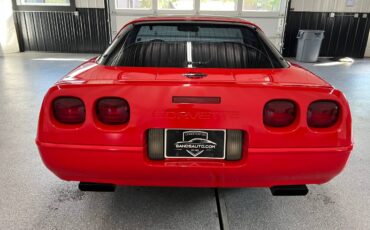 Chevrolet-corvette-amp-convertible-1994-red-3