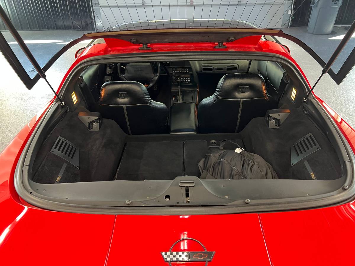 Chevrolet-corvette-amp-convertible-1994-red-9