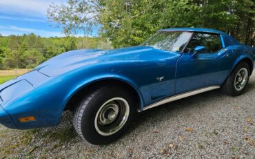 Chevrolet-corvette-c3-1977-blue-12