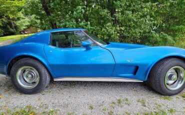 Chevrolet-corvette-c3-1977-blue-13