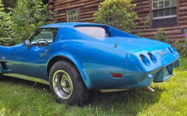 Chevrolet-corvette-c3-1977-blue-2