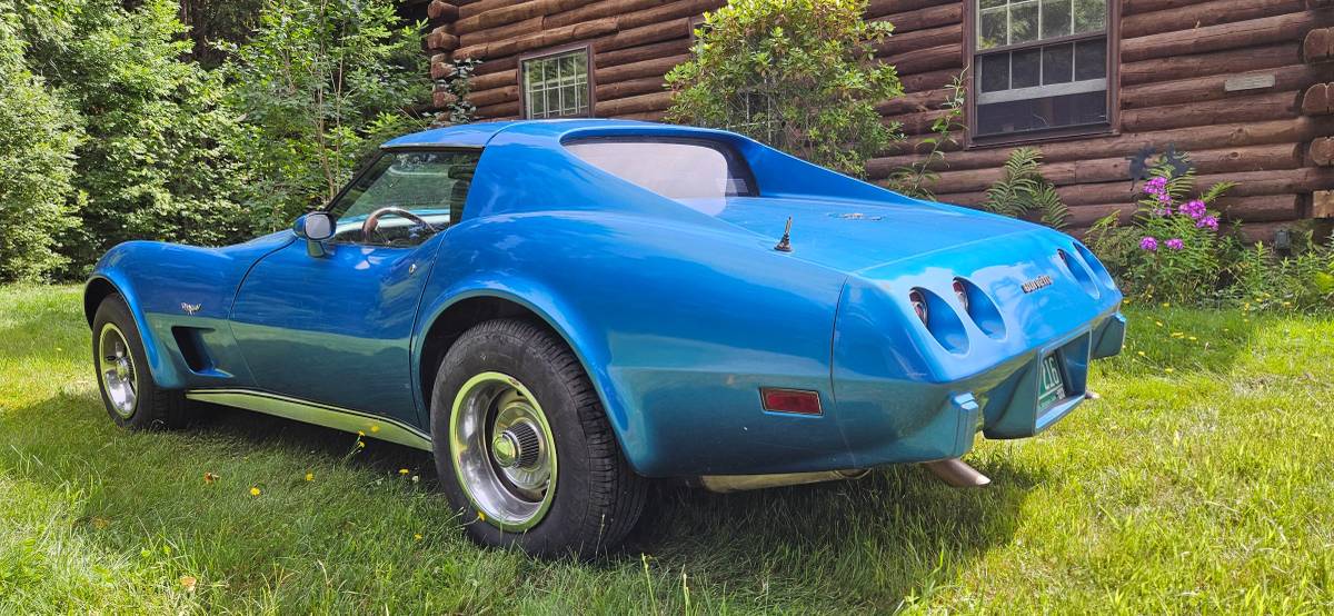 Chevrolet-corvette-c3-1977-blue-2